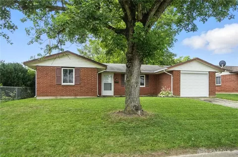 1393 Seminole Dr, Xenia, OH 45385