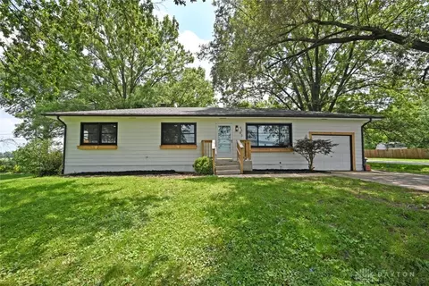6383 Todhunter Rd, Middletown, OH 45044