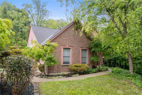 709 Deer Trail Ct, Loveland, OH 45140
