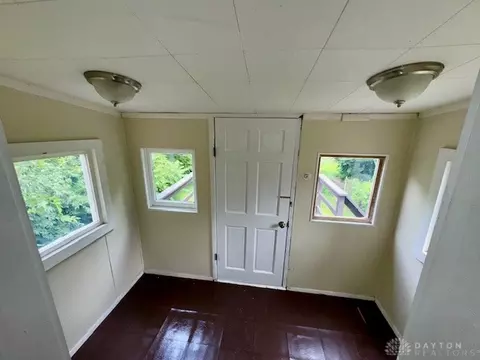 Entry Way - 1428 Highland Ave, Springfield, OH 45503 photo 1 of 2