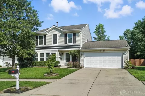 10329 Peacock Ln, Miamisburg, OH 45342