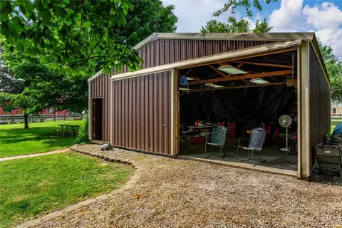 4065 Apache Trl, Jamestown, OH 45335 photo 18