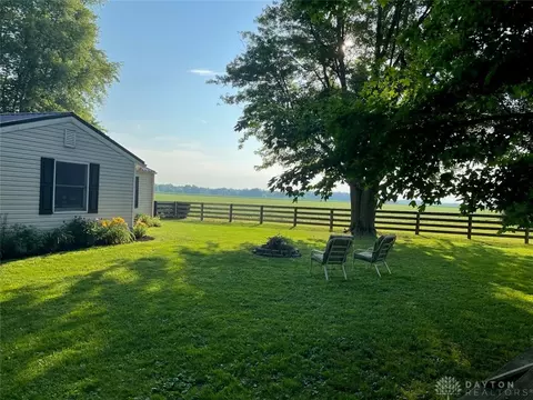 4065 Apache Trl, Jamestown, OH 45335 photo 21