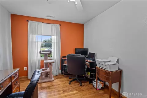 4065 Apache Trl, Jamestown, OH 45335 photo 14
