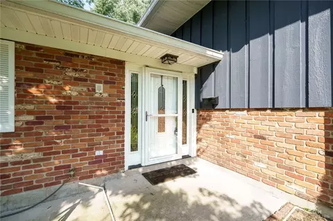 5423 Brainard Dr, Dayton, OH 45440 photo 4