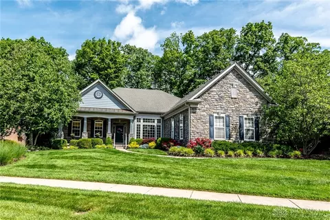 1556 Sycamore Ridge Dr, Hamilton Township, OH 45039