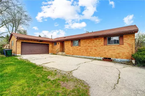 4969 Dayton Liberty Rd, Dayton, OH 45417