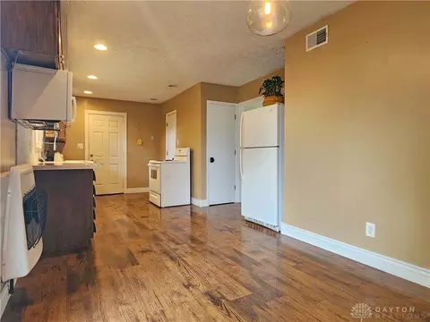 2903 E Cunnington Ln, Kettering, OH 45420 photo 9