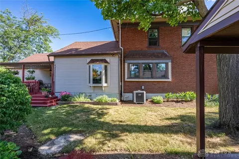 1012 Greenridge Dr, Kettering, OH 45429 photo 40