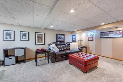 1012 Greenridge Dr, Kettering, OH 45429 photo 30