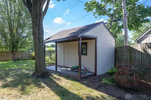 1012 Greenridge Dr, Kettering, OH 45429 photo 39