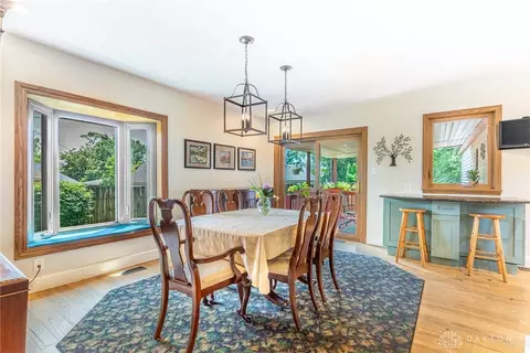 1012 Greenridge Dr, Kettering, OH 45429 photo 10