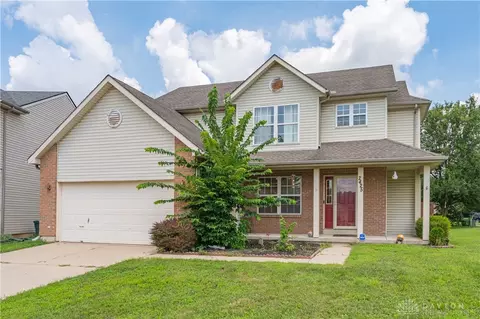 2425 Turf Club Ct, Dayton, OH 45439