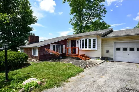 2121 Rhoades Rd, Farmersville, OH 45325