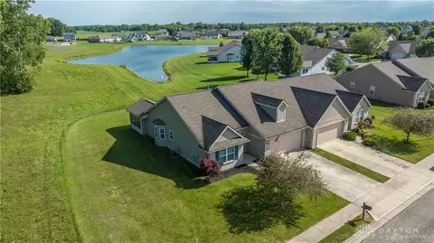 2308 Wilshire Dr, Piqua, OH 45356