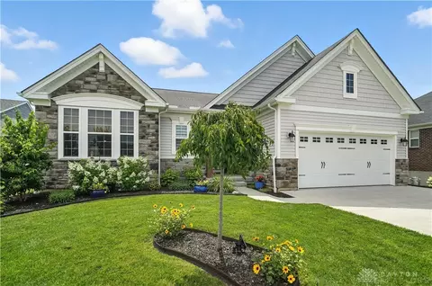1120 Golf Club Dr, Lebanon, OH 45036