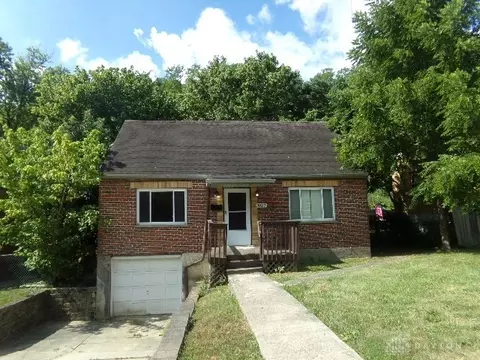 3927 Delhi Rd, Cincinnati, OH 45204