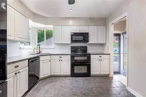 Kitchen - 3421 Pobst Dr, Kettering, OH 45420 photo 3 of 3