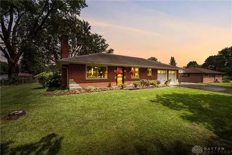 1128 Katherine Dr, Dayton, OH 45434