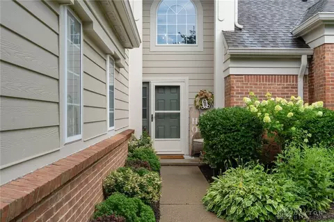 1133 Napa Rdg, Washington Township, OH 45458 photo 2
