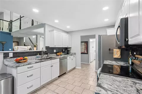 1133 Napa Rdg, Washington Township, OH 45458 photo 9