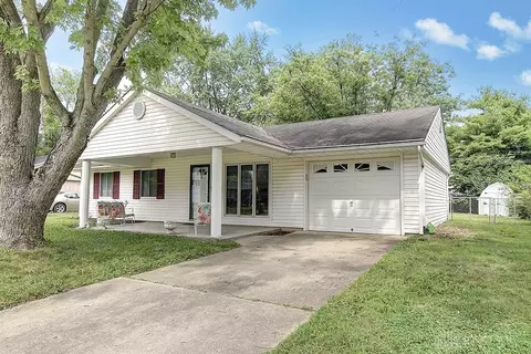 470 Sandy Ln, Franklin, OH 45005
