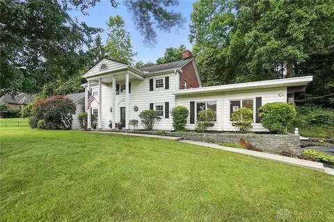 6551 Mcewen Rd, Washington Township, OH 45459