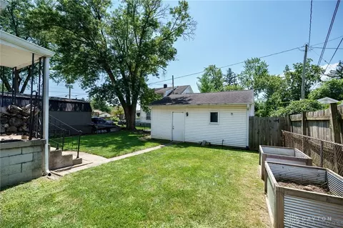 Exterior - 2027 Elmwood Ave, Springfield, OH 45505 photo 12 of 15