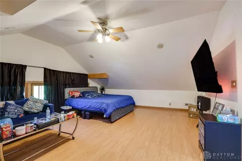 Bedroom - 2027 Elmwood Ave, Springfield, OH 45505 photo 8 of 10