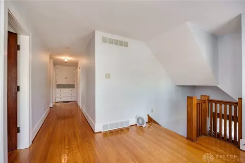 Entry Way - 2027 Elmwood Ave, Springfield, OH 45505 photo 3 of 3