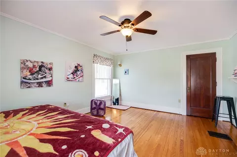 Bedroom - 2027 Elmwood Ave, Springfield, OH 45505 photo 2 of 10