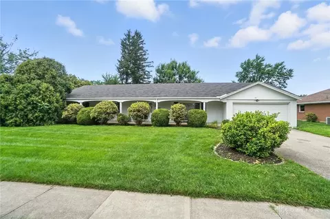 311 E Franklin St, Centerville, OH 45459