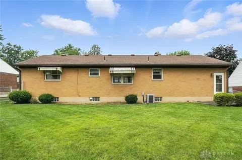 Exterior - 3832 Traine Dr, Kettering, OH 45429 photo 5 of 10