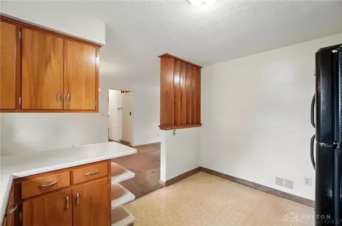 Entry Way - 3832 Traine Dr, Kettering, OH 45429 photo 2 of 2