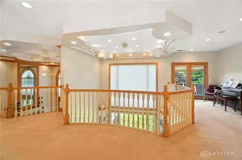 Entry Way - 2655 Ballydoyle Dr, Springfield, OH 45503 photo 13 of 18