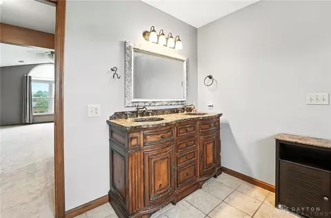 5405 Knollwood Rd, Springfield, OH 45502 photo 38