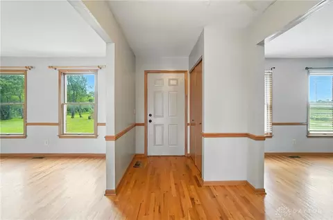 1035 E Possum, Springfield, OH 45502 photo 6