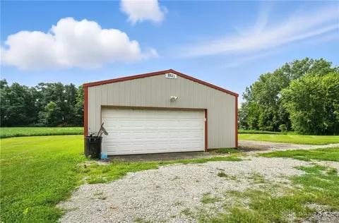 1035 E Possum, Springfield, OH 45502 photo 32