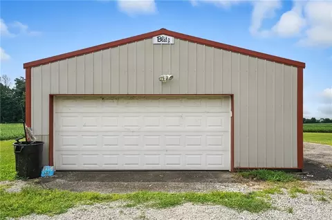 1035 E Possum, Springfield, OH 45502 photo 33
