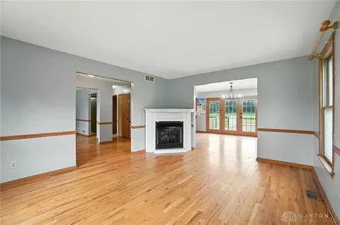 1035 E Possum, Springfield, OH 45502 photo 11