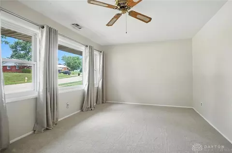 2836 Powhattan Pl, Kettering, OH 45420 photo 9
