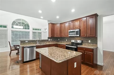 9607 Olde Georgetown Way, Centerville, OH 45458 photo 10