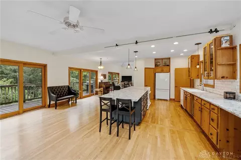 Kitchen - 5737 Brant Rd, Morrow, OH 45152 photo 2 of 5