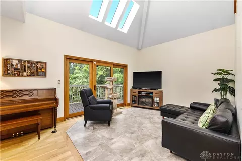 Living - 5737 Brant Rd, Morrow, OH 45152 photo 1 of 3
