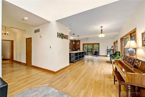 Entry Way - 5737 Brant Rd, Morrow, OH 45152 photo 4 of 4