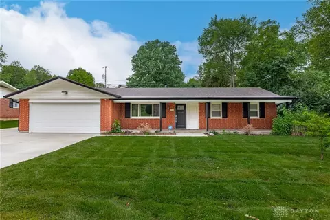 2518 Brahms Blvd, West Carrollton, OH 45449