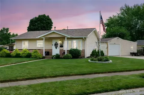 385 Ackerman Pl, Xenia, OH 45385