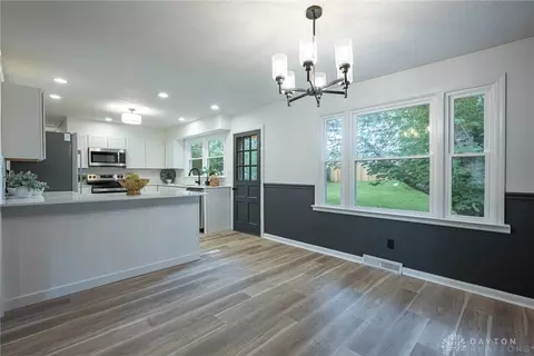 39 E Bryant Ave, Franklin, OH 45005 photo 6