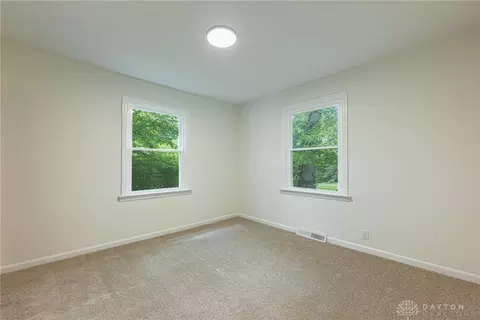 39 E Bryant Ave, Franklin, OH 45005 photo 18