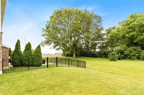 Exterior - 9475 Whispering Stream Ct, Centerville, OH 45458 photo 9 of 11